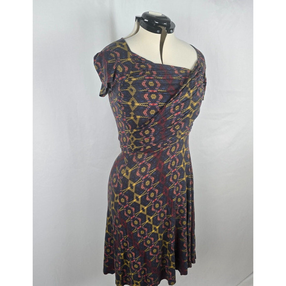 Leota Dress Women's M Multi-Color Geometric Wrap Knee Cap Sleeve Handmade NY - Picture 9 of 15